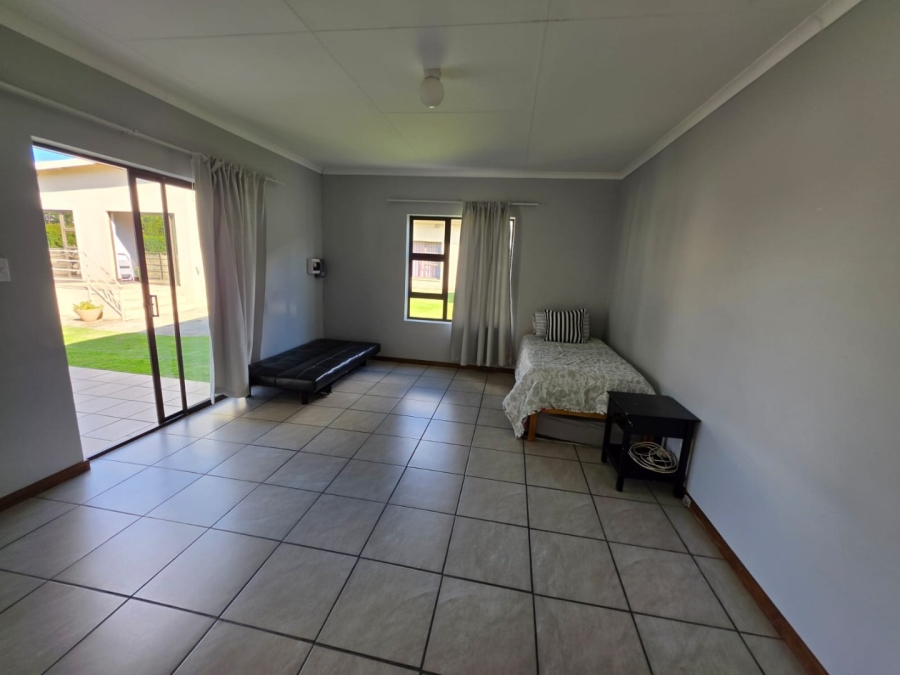6 Bedroom Property for Sale in Bethlehem Free State